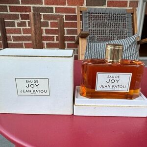 Eau de Joy Jean Patou Paris  1 FL OZ/30 ml New in original box. Vintage